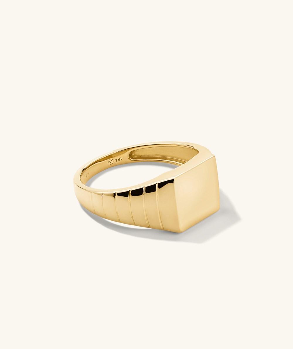 Mejuri Square Signet Ring - Sterling Silver
