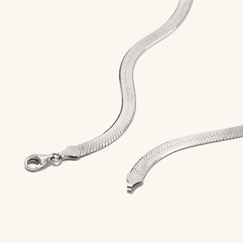 Mejuri Bold Herringbone Chain Necklace - Sterling Silver