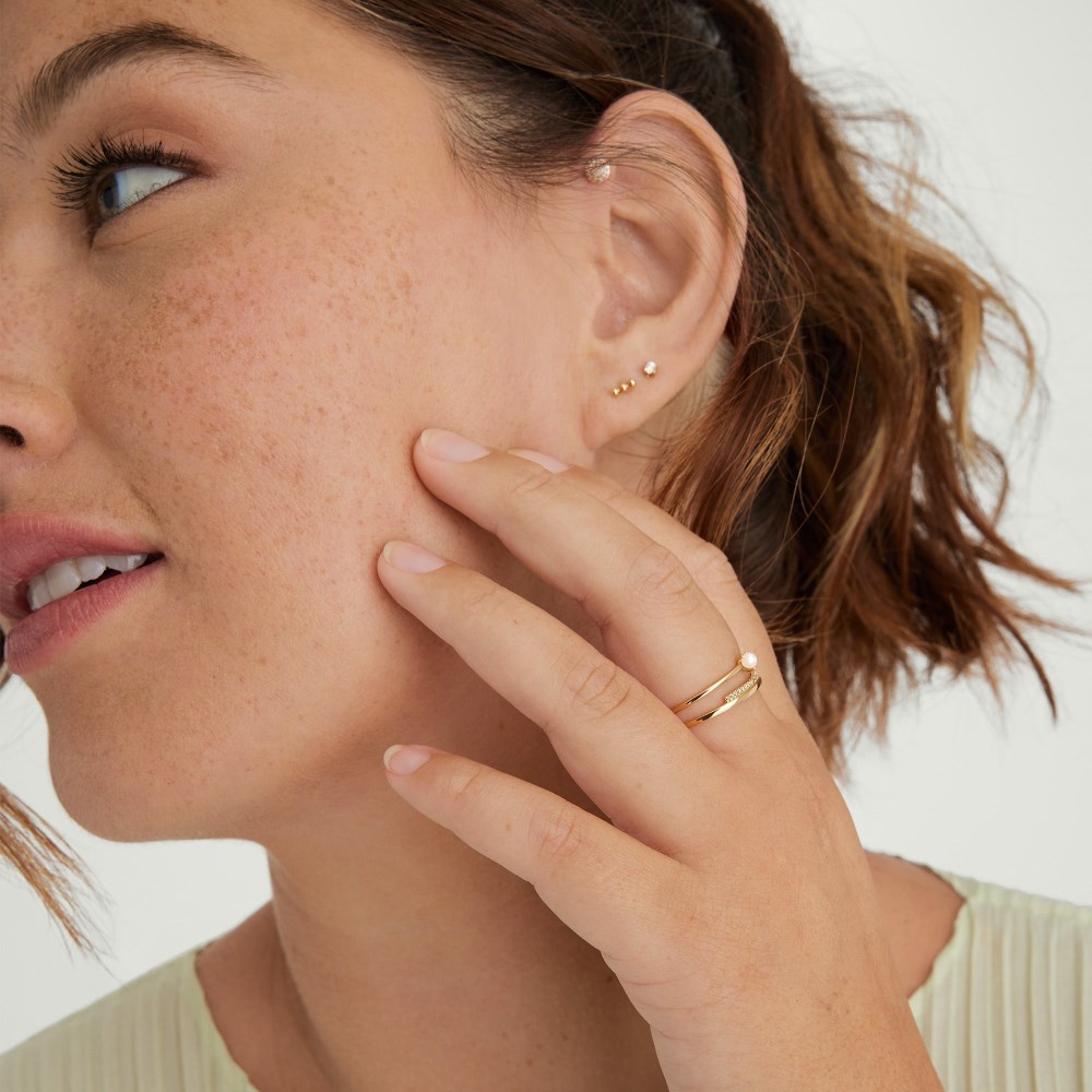 Mejuri Pavé Diamond Bar Stacker Ring - 14k Yellow Gold