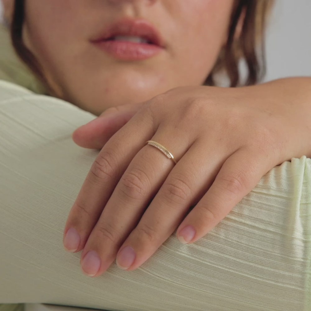 Mejuri Pavé Diamond Bar Stacker Ring - 14k Yellow Gold