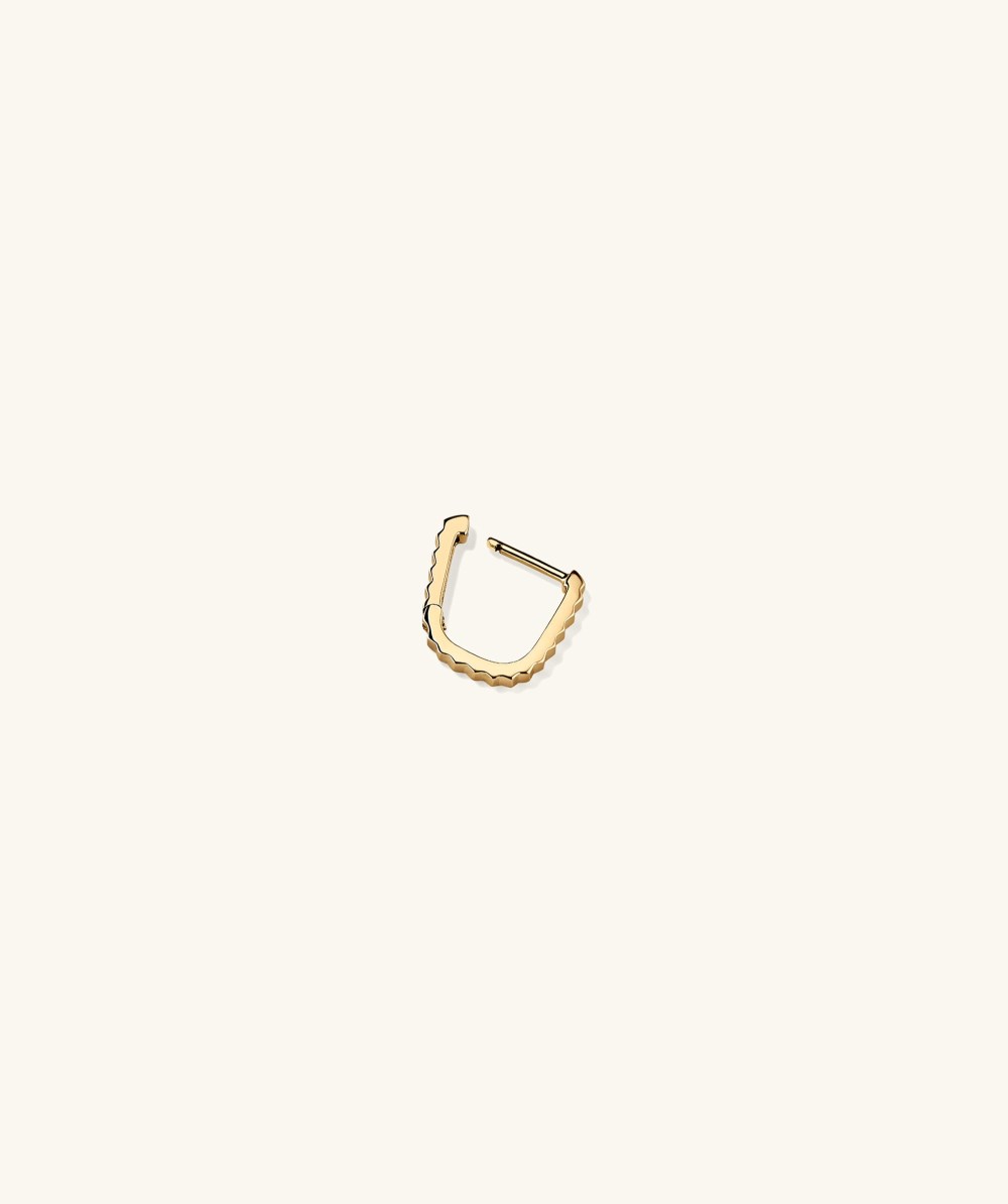 Mejuri Pleated Huggie U Hoop - 14k Yellow Gold
