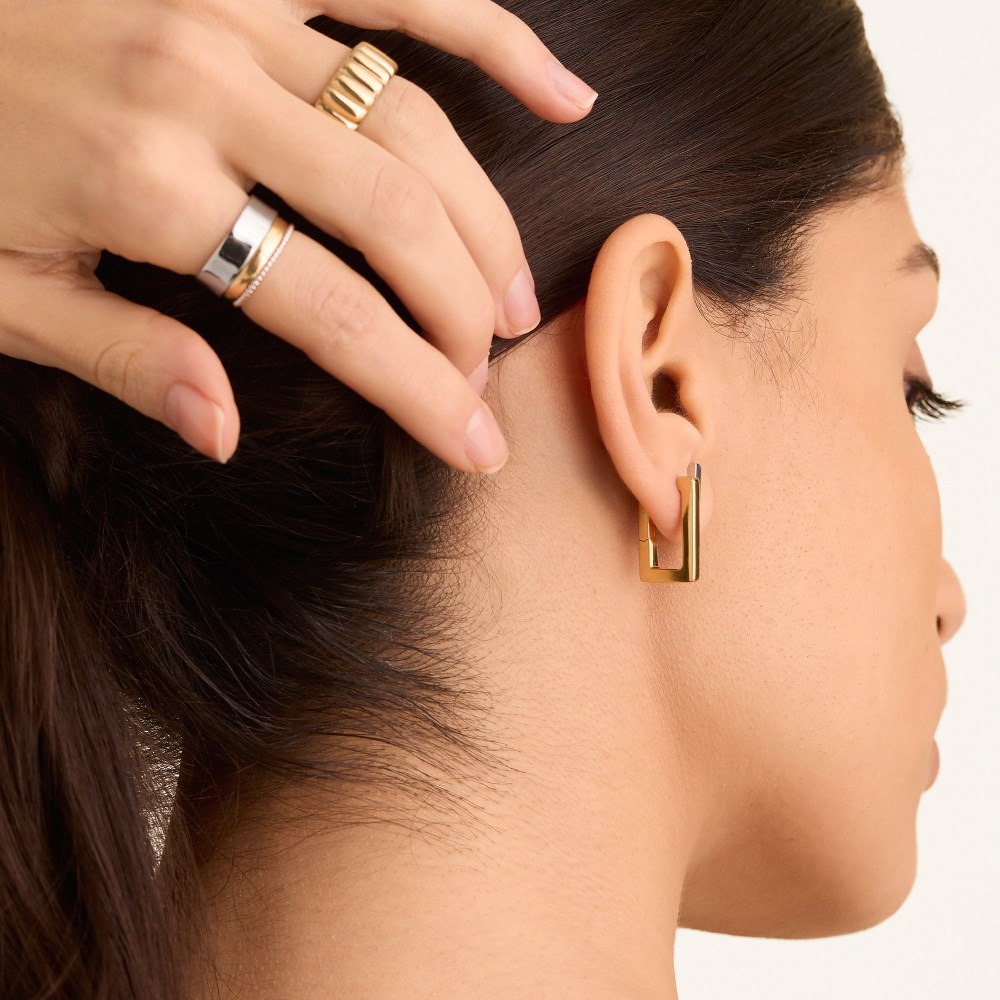 Mejuri Block Medium Hoops - Gold Vermeil