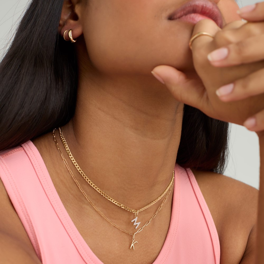 Mejuri Cursive Letter Charm - 14k Yellow Gold