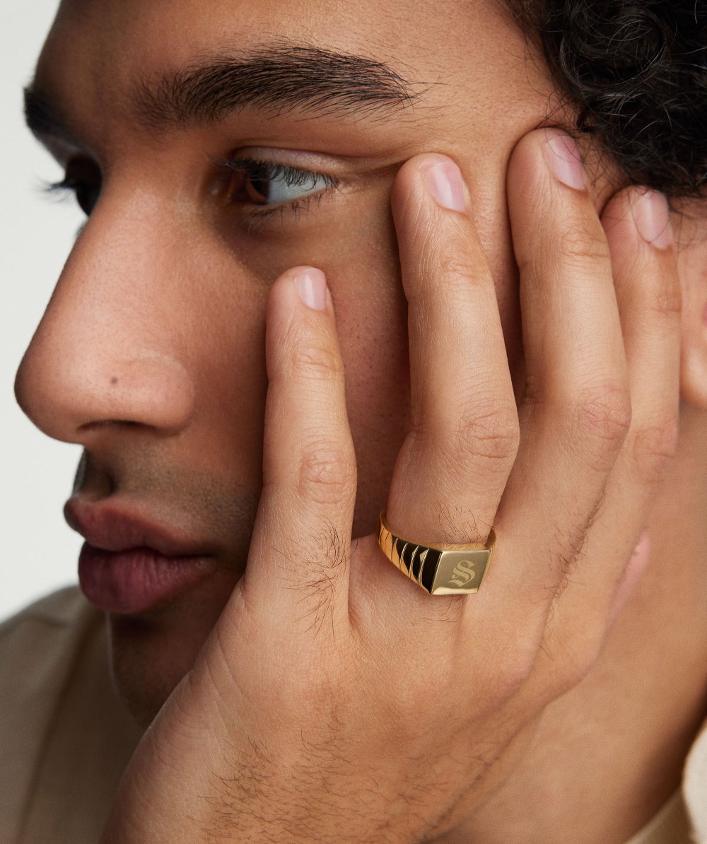 Mejuri Square Signet Ring - 14k Yellow Gold