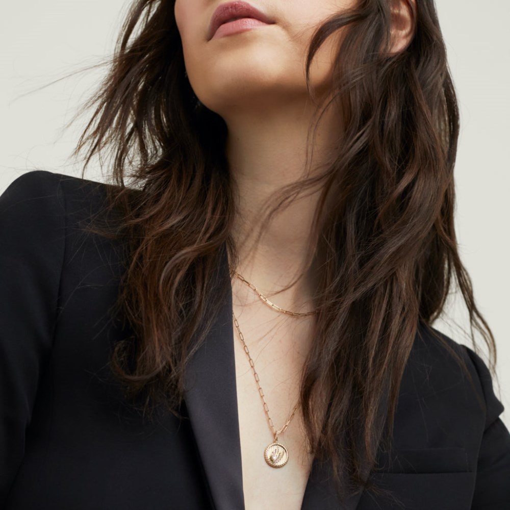 Mejuri Victory: Winged Coin Charm Pendant - 14k Yellow Gold