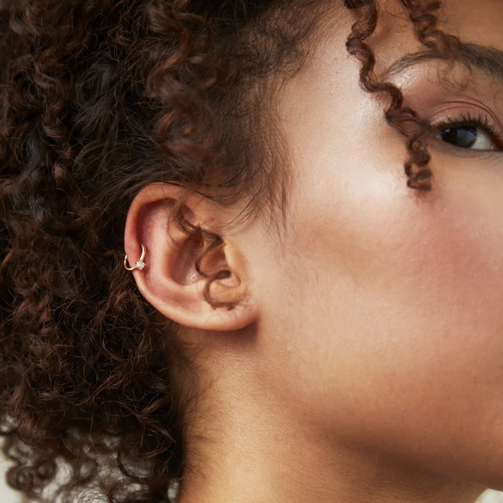 Mejuri Cartilage Solo Diamond Mini Hoop - 14k Yellow Gold