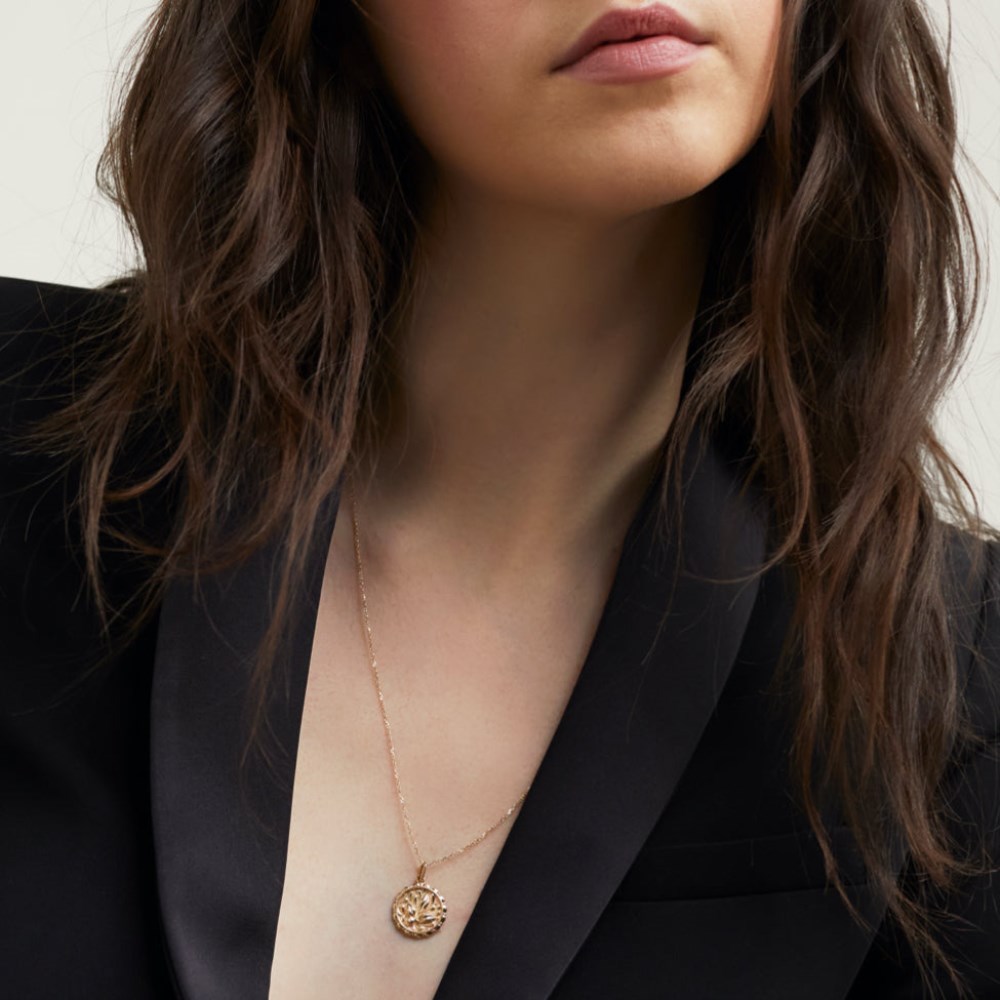 Mejuri Balance: Terra Coin Charm Pendant - 14k Yellow Gold