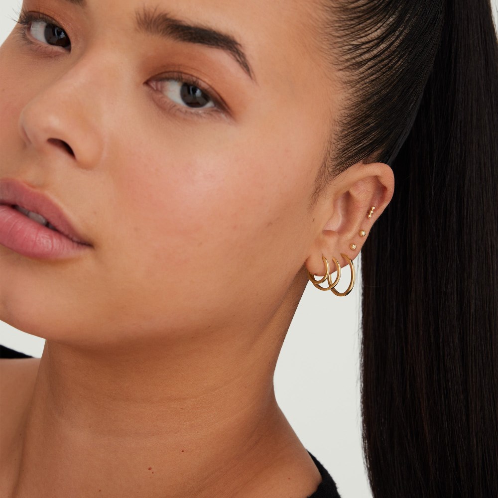 Mejuri Easy Medium Hoops - 14k Yellow Gold