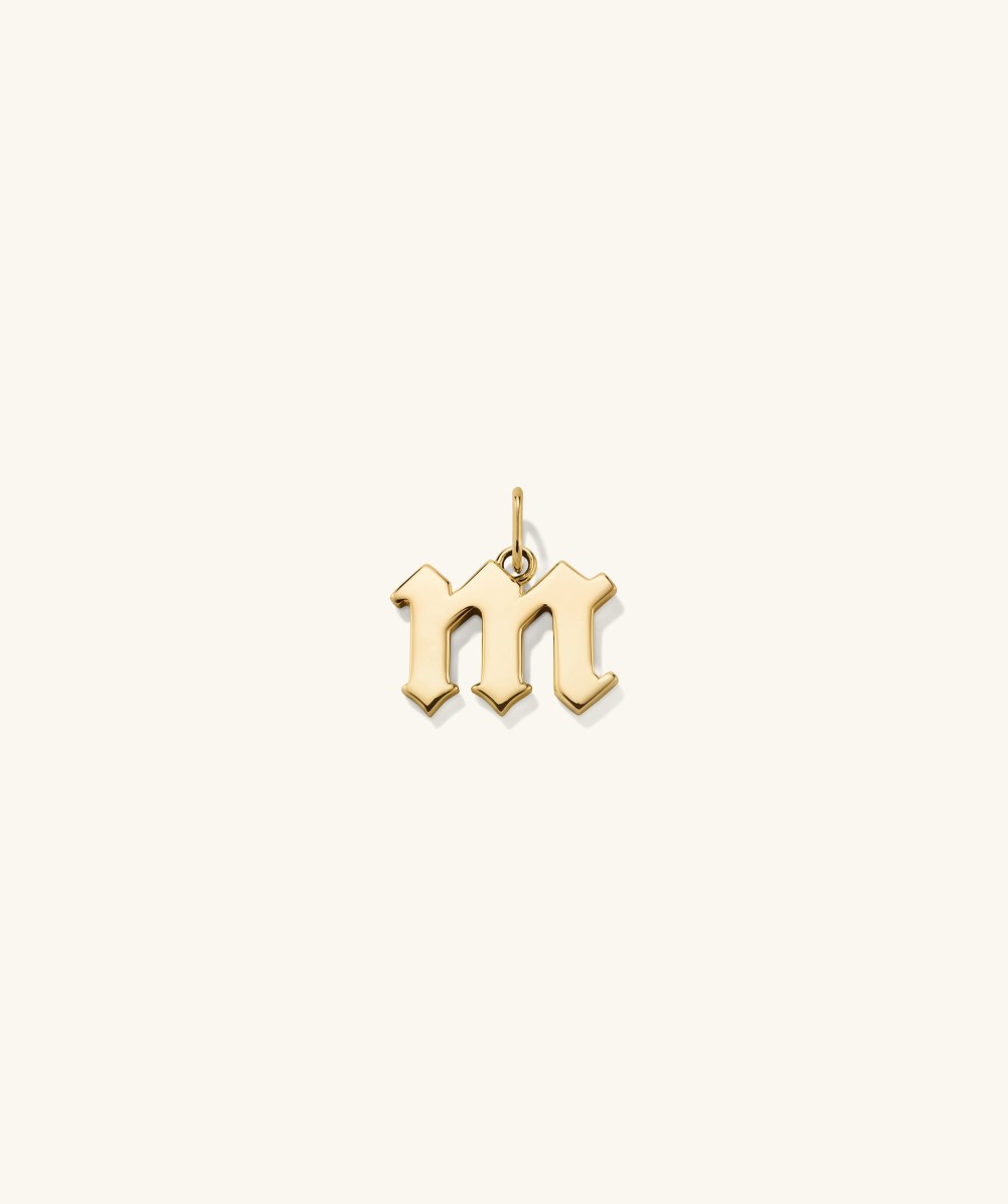 Mejuri Gothic Letter Pendant - 14k Yellow Gold