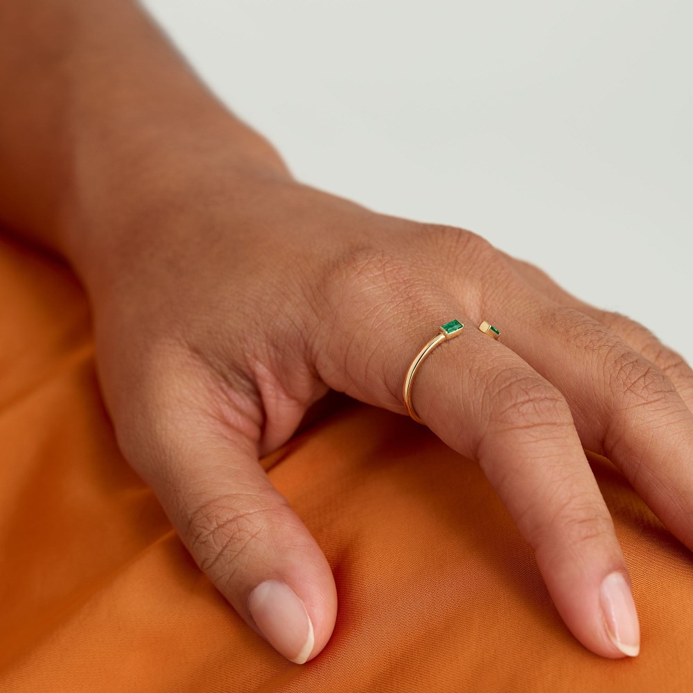 Mejuri Baguette Emerald Open Ring - 14k Yellow Gold