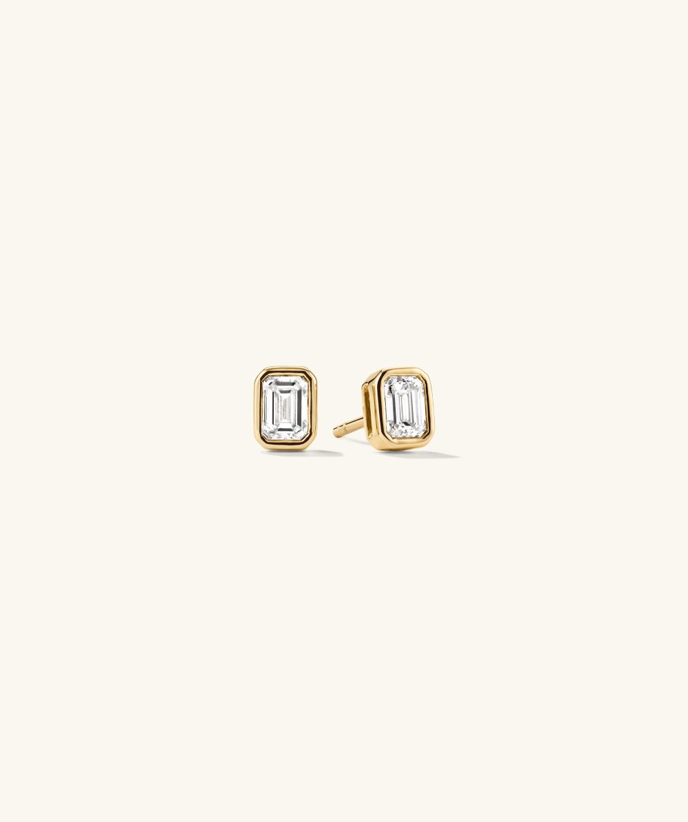 Mejuri Lab Grown Diamond Emerald Cut Studs - 14k Yellow Gold