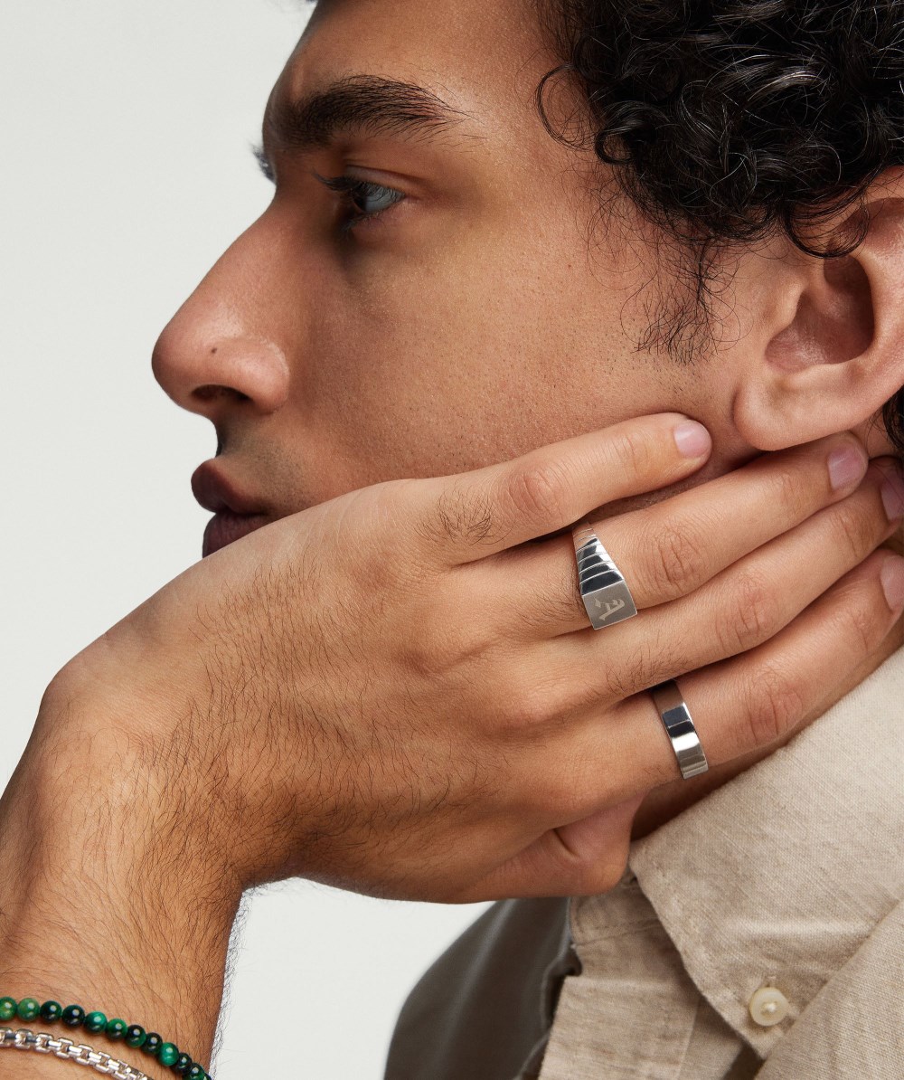 Mejuri Square Signet Ring - Sterling Silver