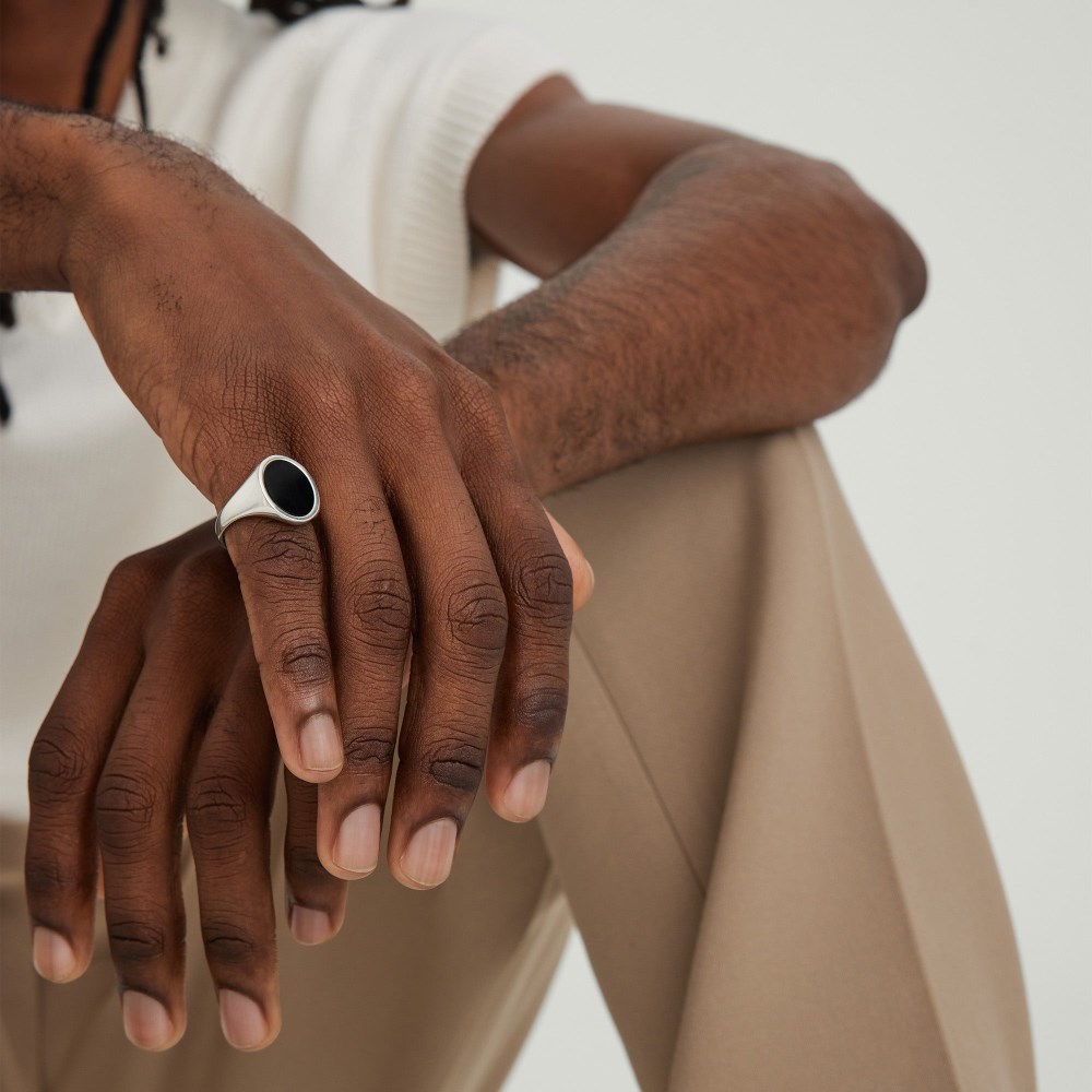 Mejuri Oval Gemstone Signet Ring - Sterling Silver