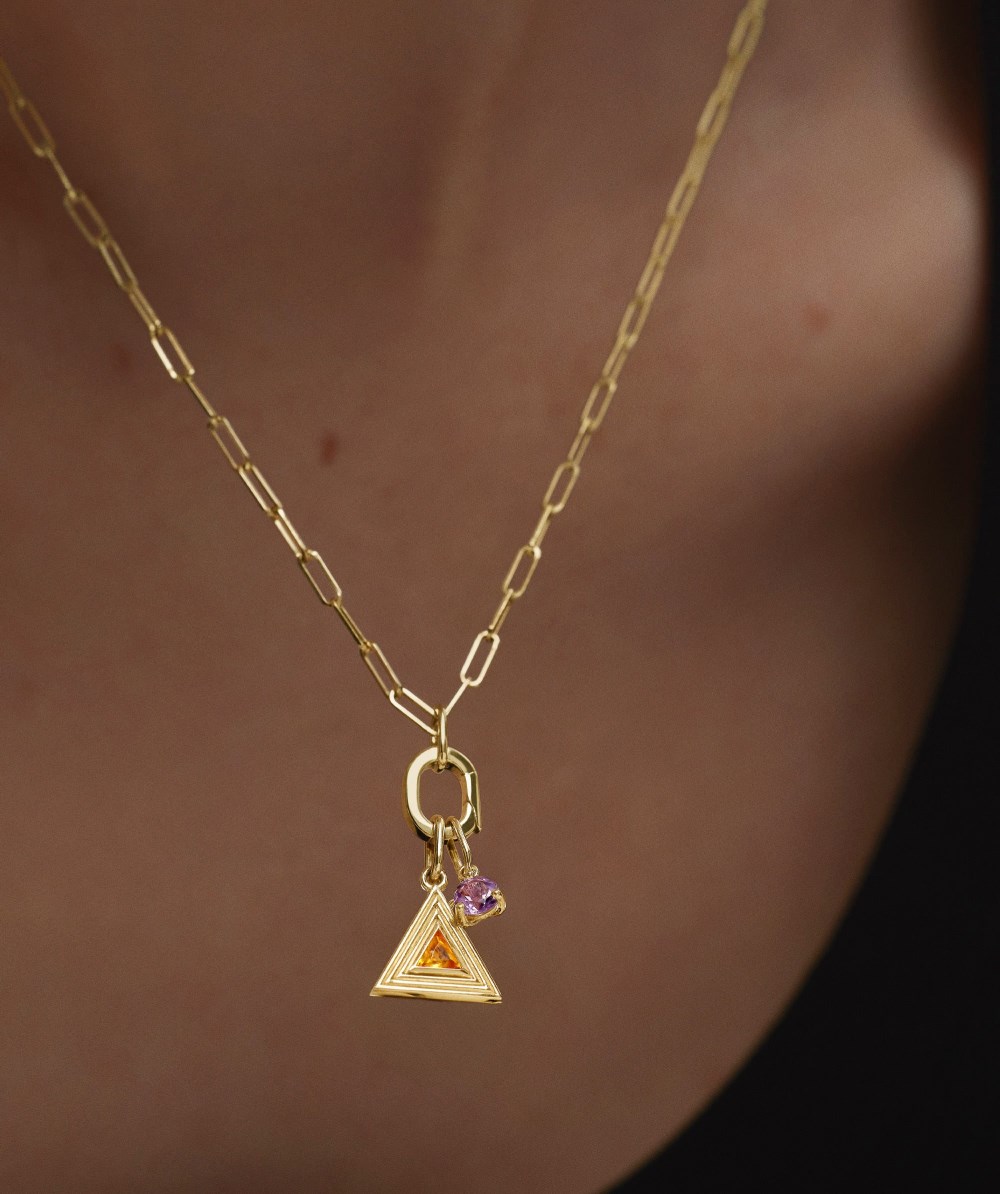 Mejuri Triangle Element Charm - 14k Yellow Gold