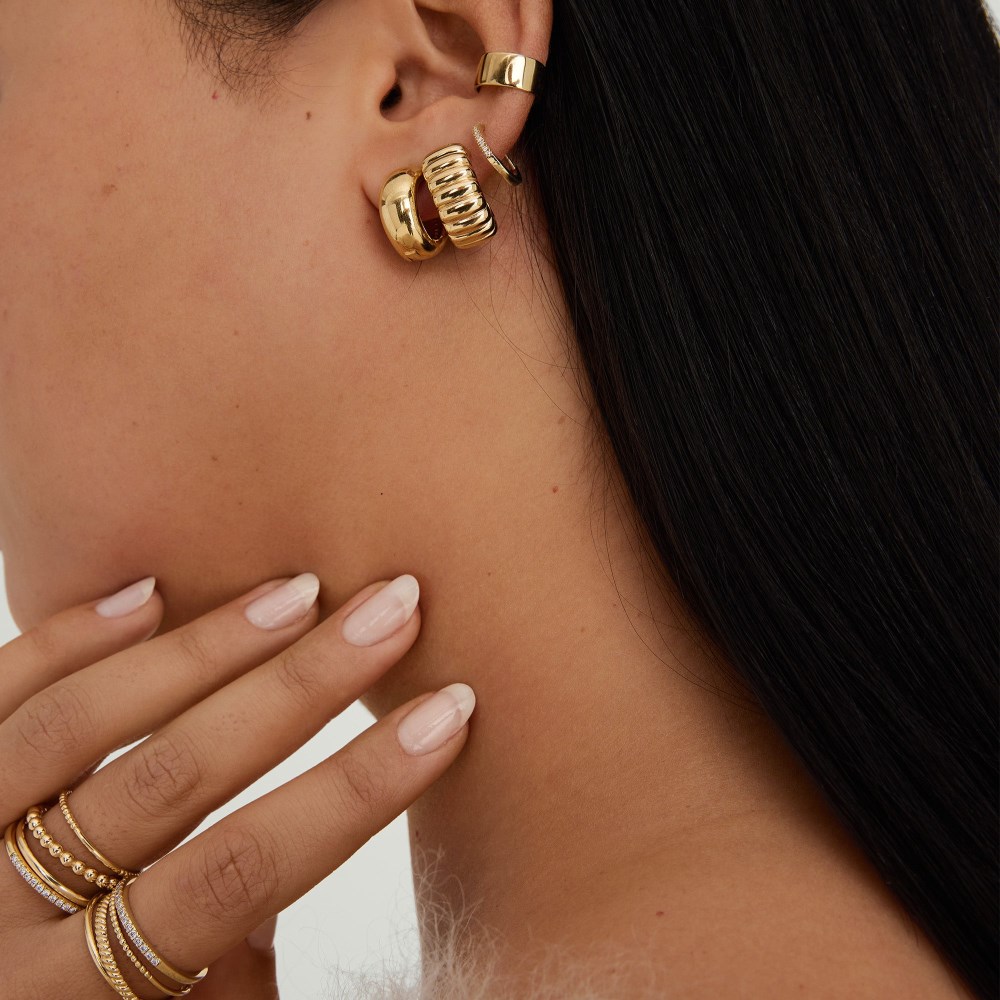 Mejuri Chunky Medium Hoops - Gold Vermeil