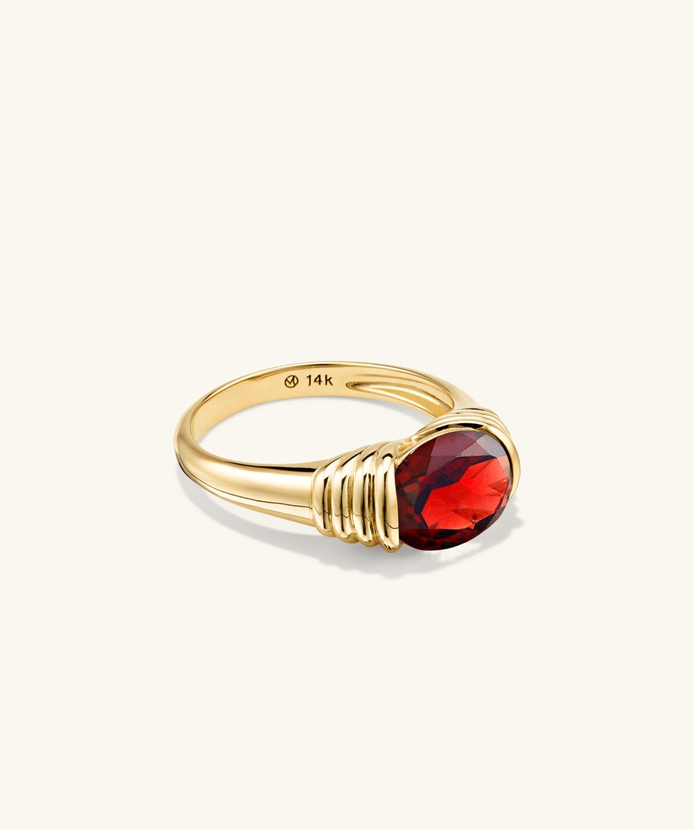 Mejuri Heirloom Ring - 14k Yellow Gold