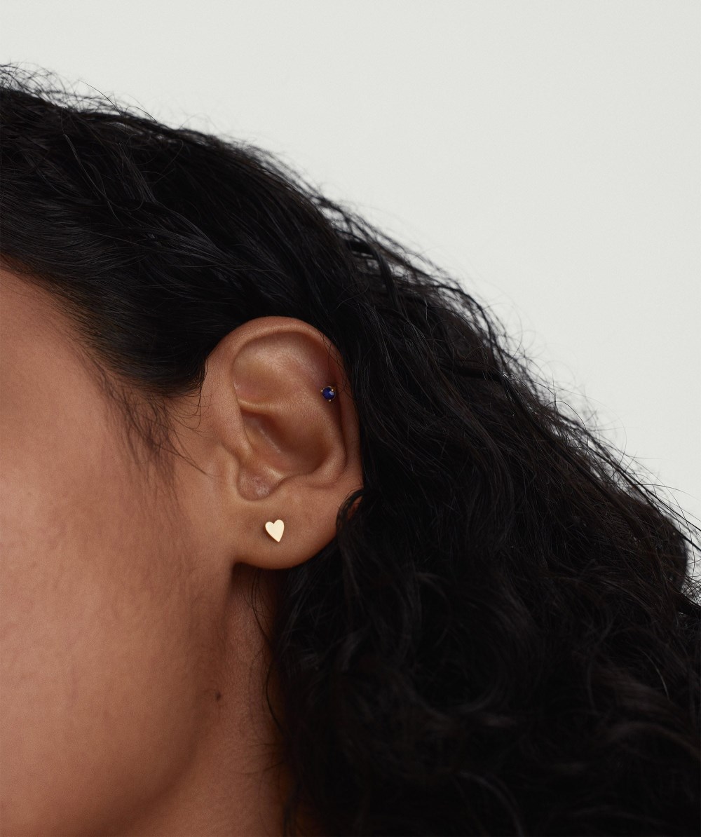 Mejuri Mini Heart Stud - 14k Yellow Gold