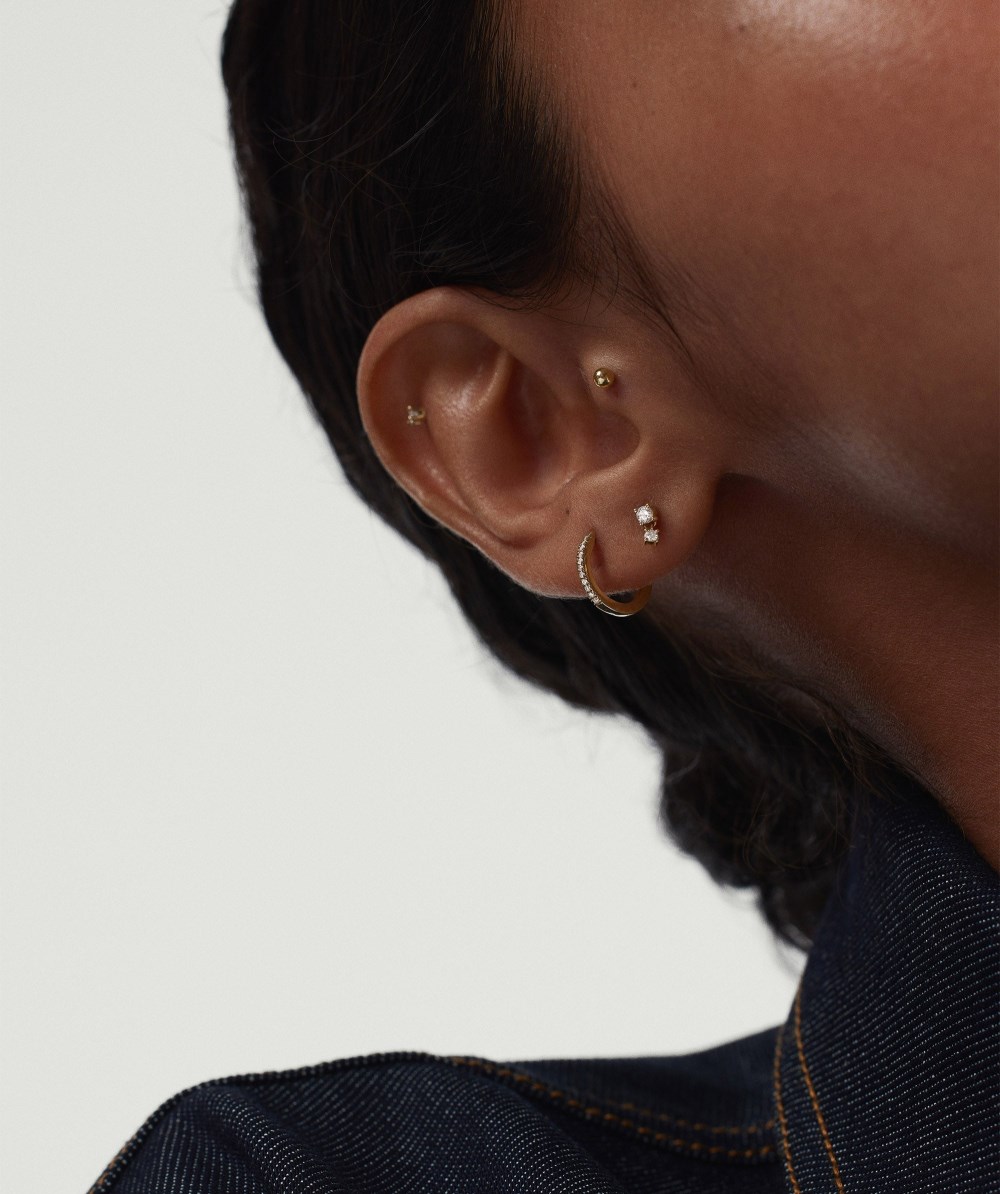 Mejuri Piercing Studio - Diamond Droplet Stud - 14k Yellow Gold