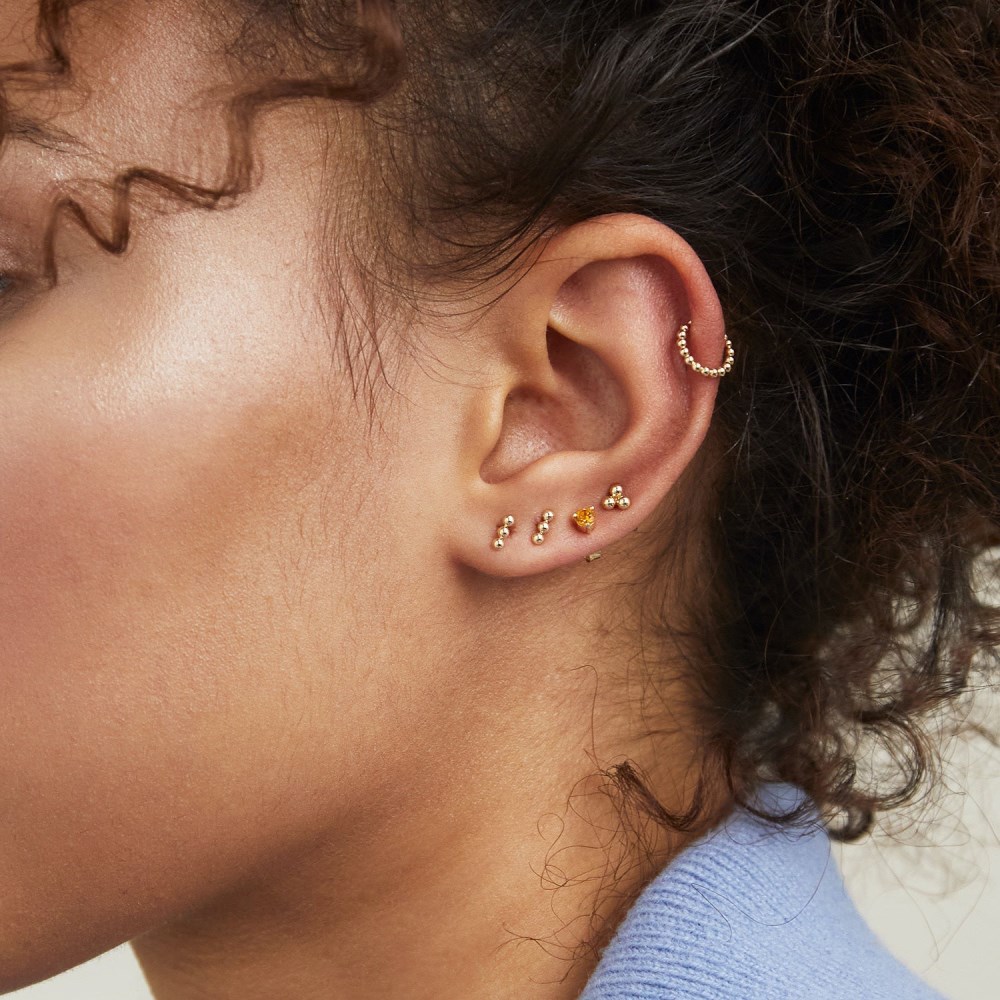 Mejuri Cartilage Solo Diamond Mini Hoop - 14k Yellow Gold