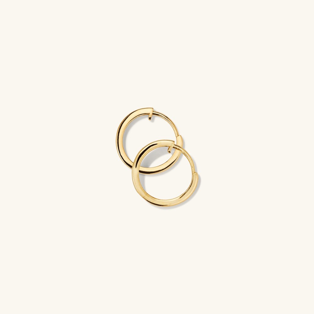 Mejuri Easy Huggie Hoops - 14k Yellow Gold