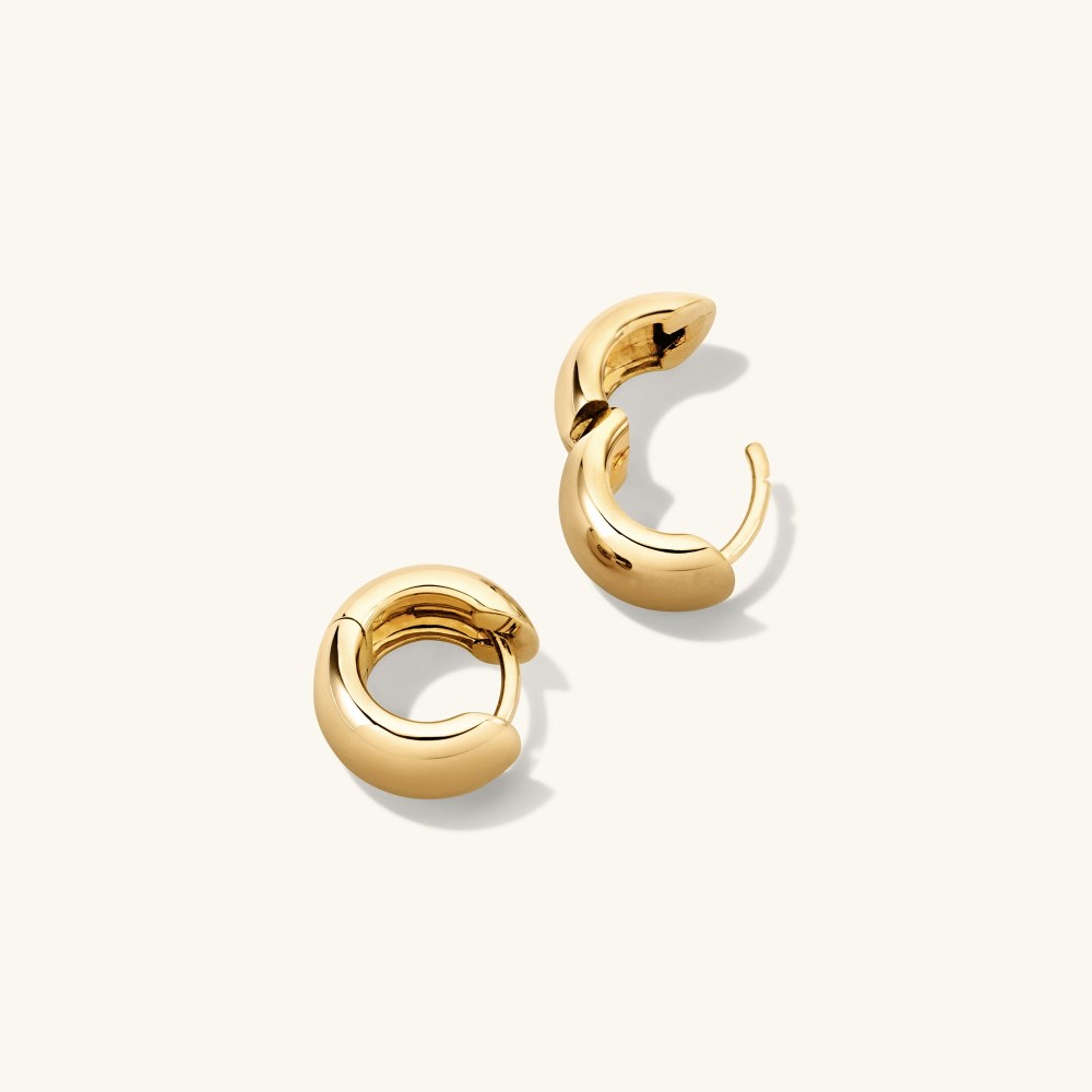 Mejuri Chunky Huggie Hoops - Gold Vermeil