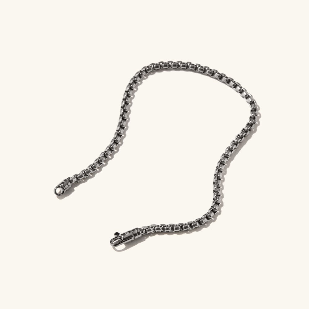 Mejuri Round Box Chain Bracelet - Titanium