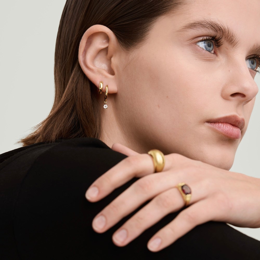 Mejuri Round Topaz Hoops - Gold Vermeil