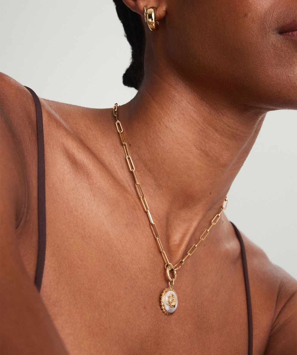 Mejuri Strength: Rose Pearl Coin Charm Pendant - 14k Yellow Gold