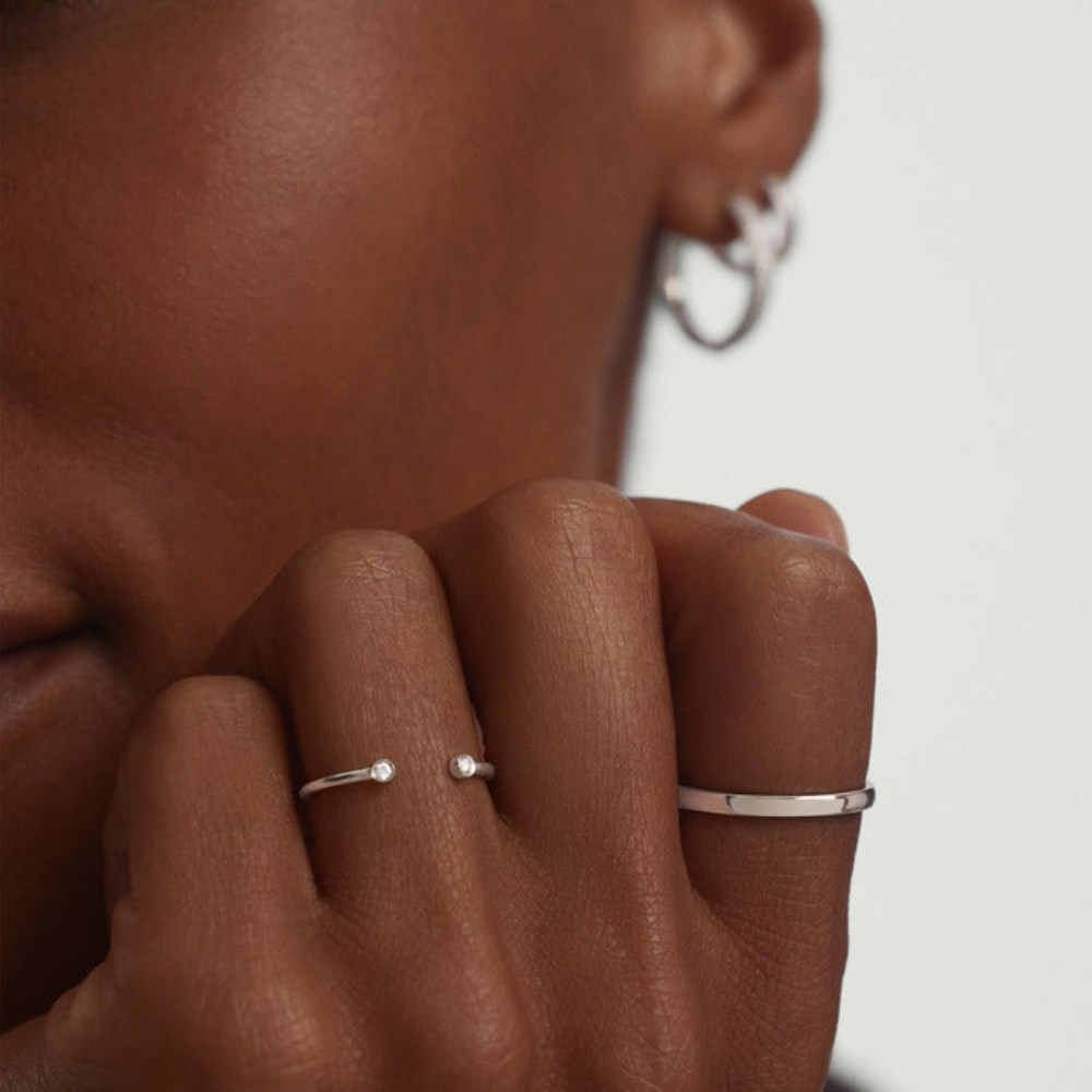 Mejuri 2mm Curve Band - Platinum