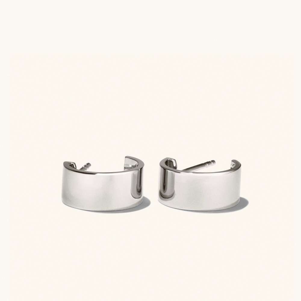 Mejuri Daily Huggie Hoops - Sterling Silver