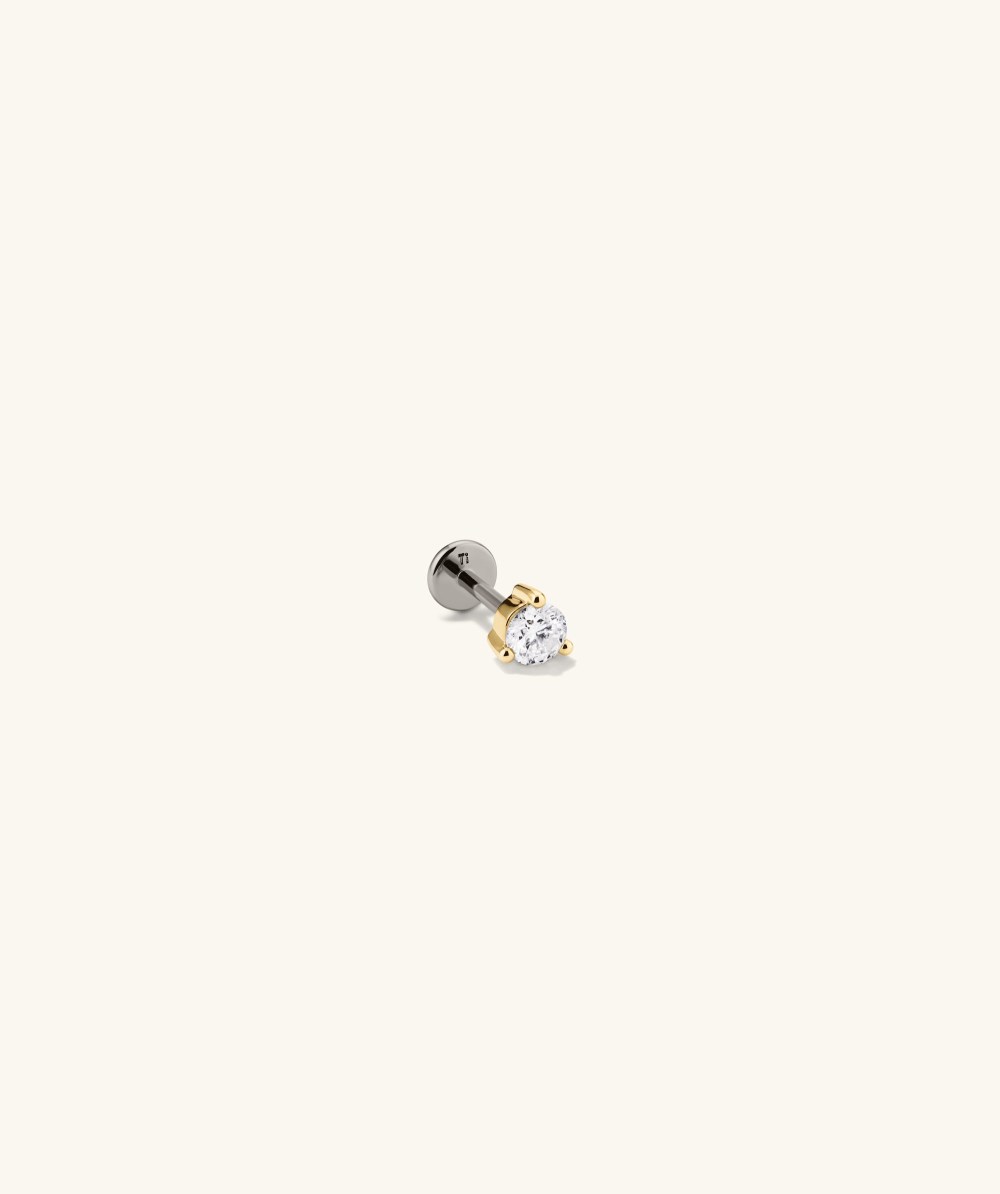 Mejuri Piercing Studio - Round Diamond Flat Back Stud - 14k Yellow Gold