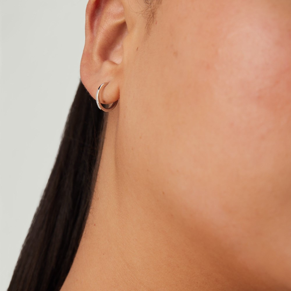 Mejuri Easy Huggie Hoops - 14k White Gold