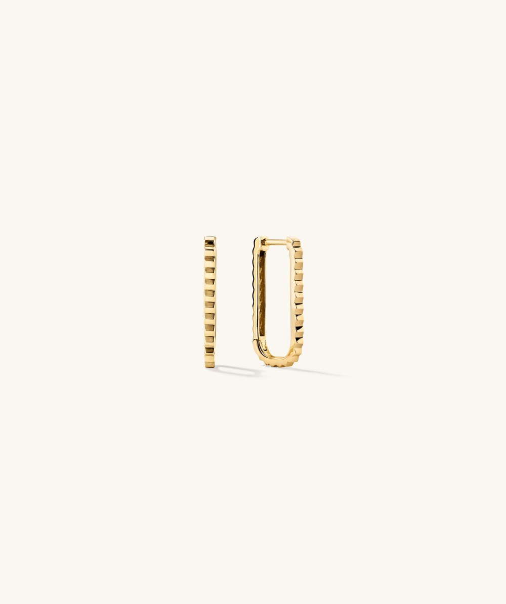 Mejuri Pleated Medium U Hoops - 14k Yellow Gold