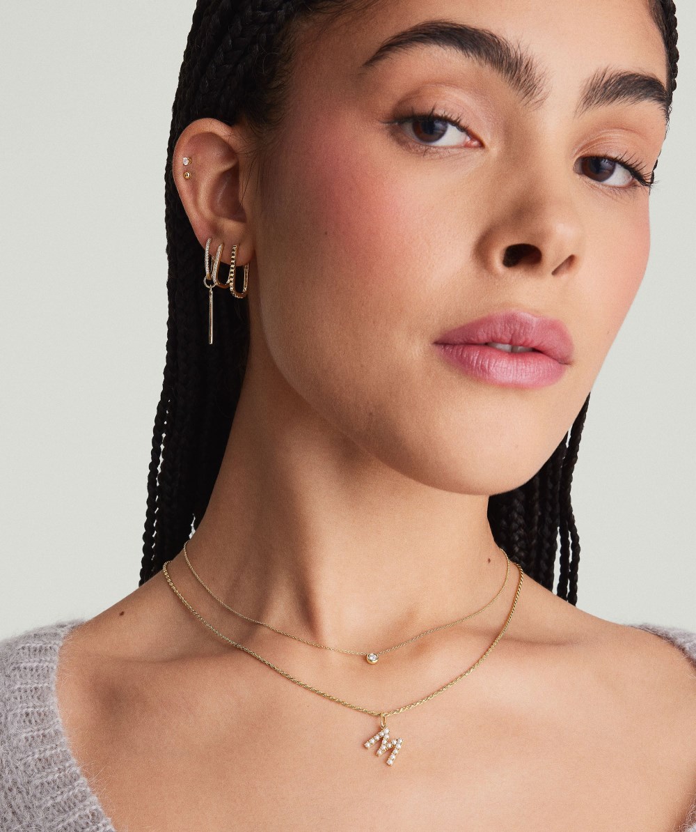 Mejuri Pleated Medium U Hoops - 14k Yellow Gold