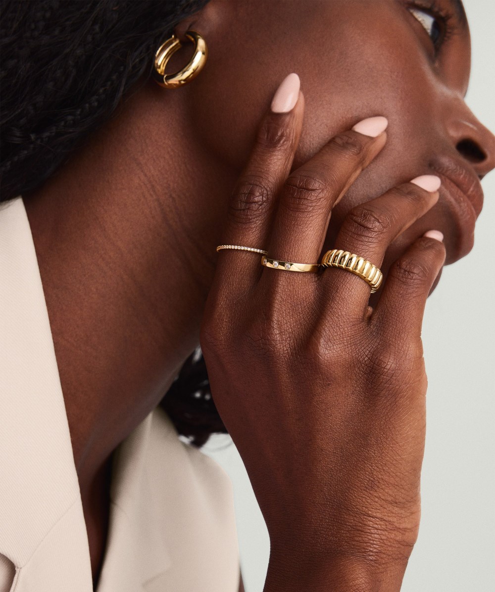 Mejuri Diamonds Band - 14k Yellow Gold