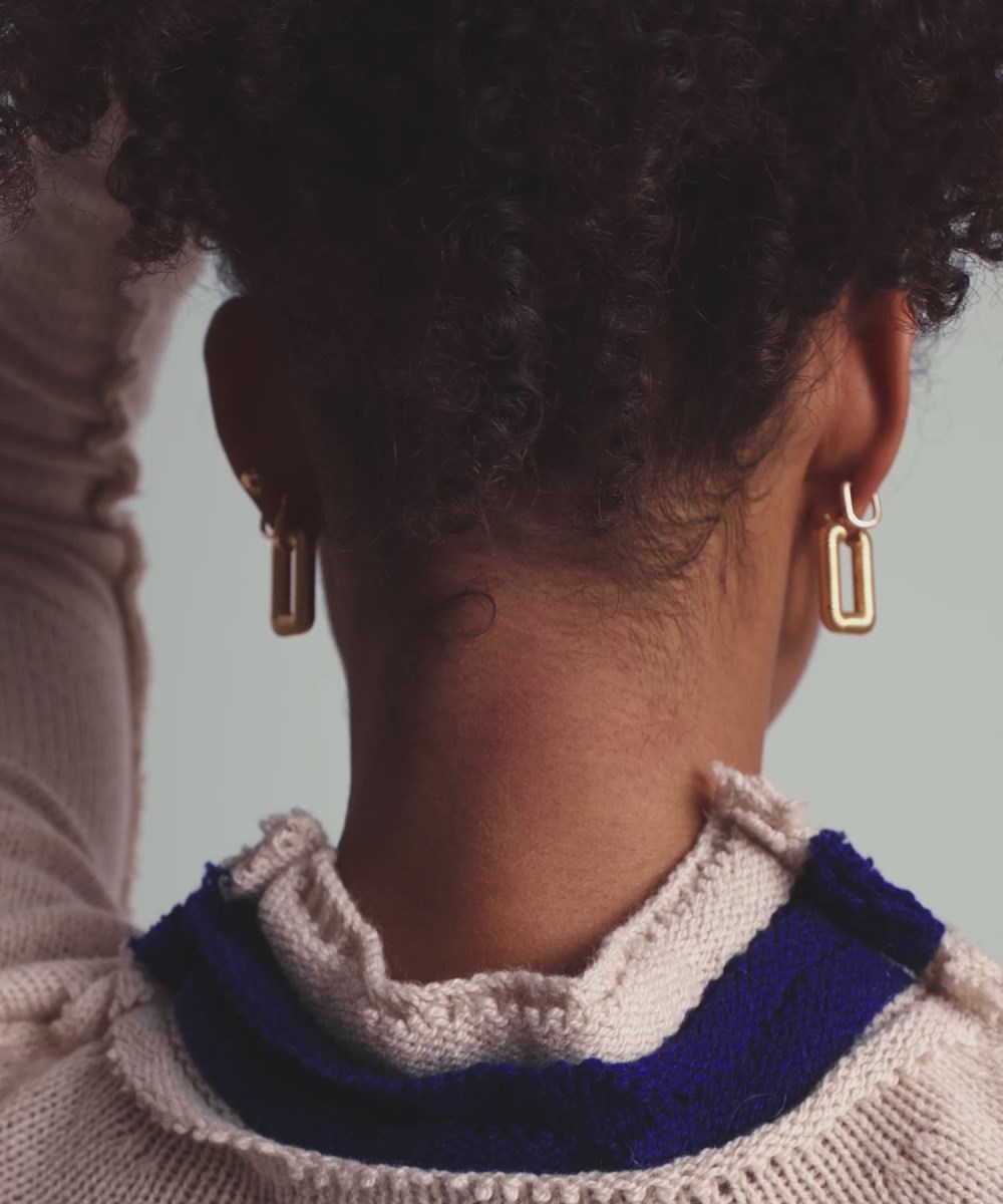 Mejuri Ribbed Oversized Hoops - Gold Vermeil