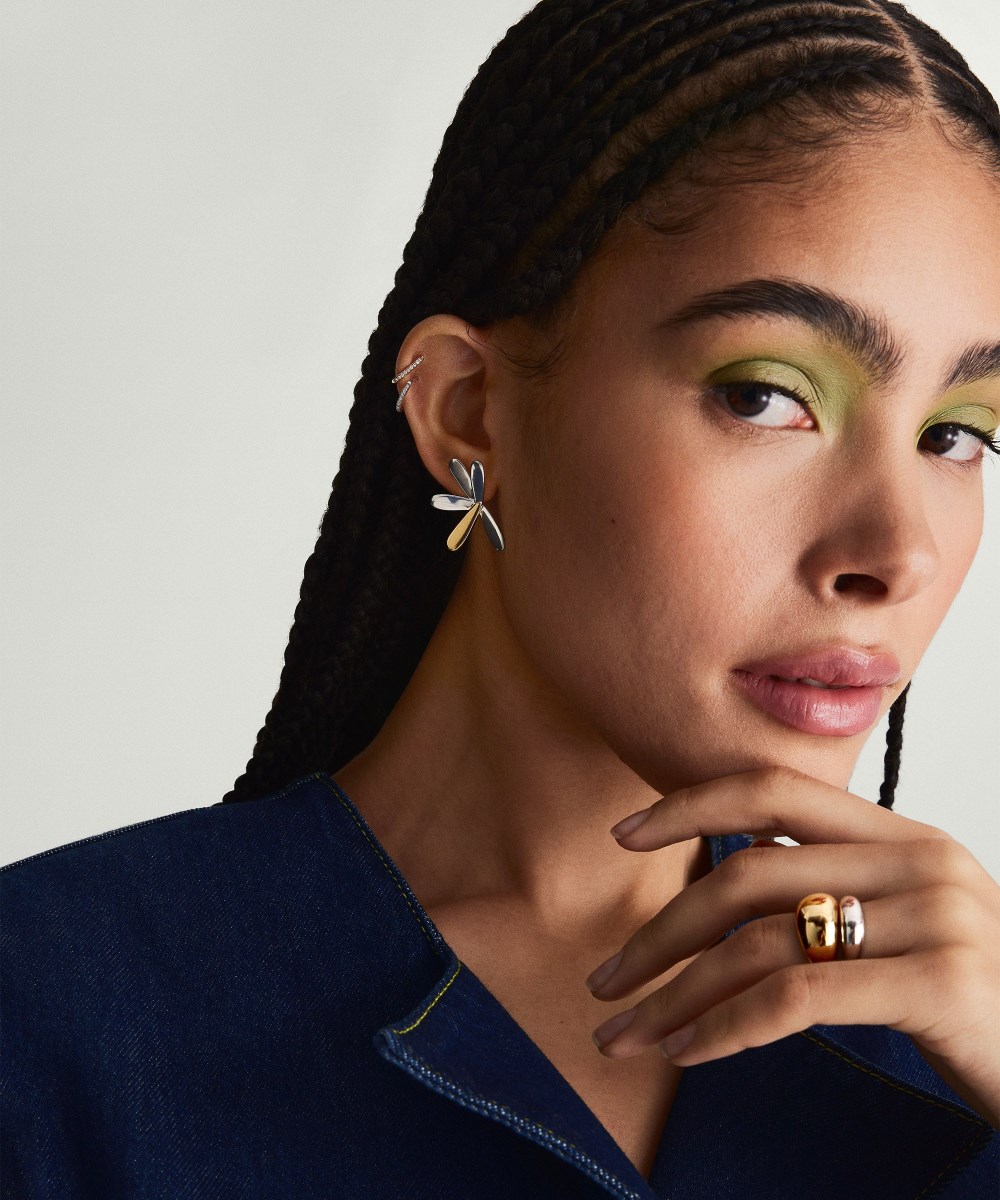 Mejuri Pressed Flower Two-Tone Large Stud Earrings - Sterling Silver, Gold Vermeil