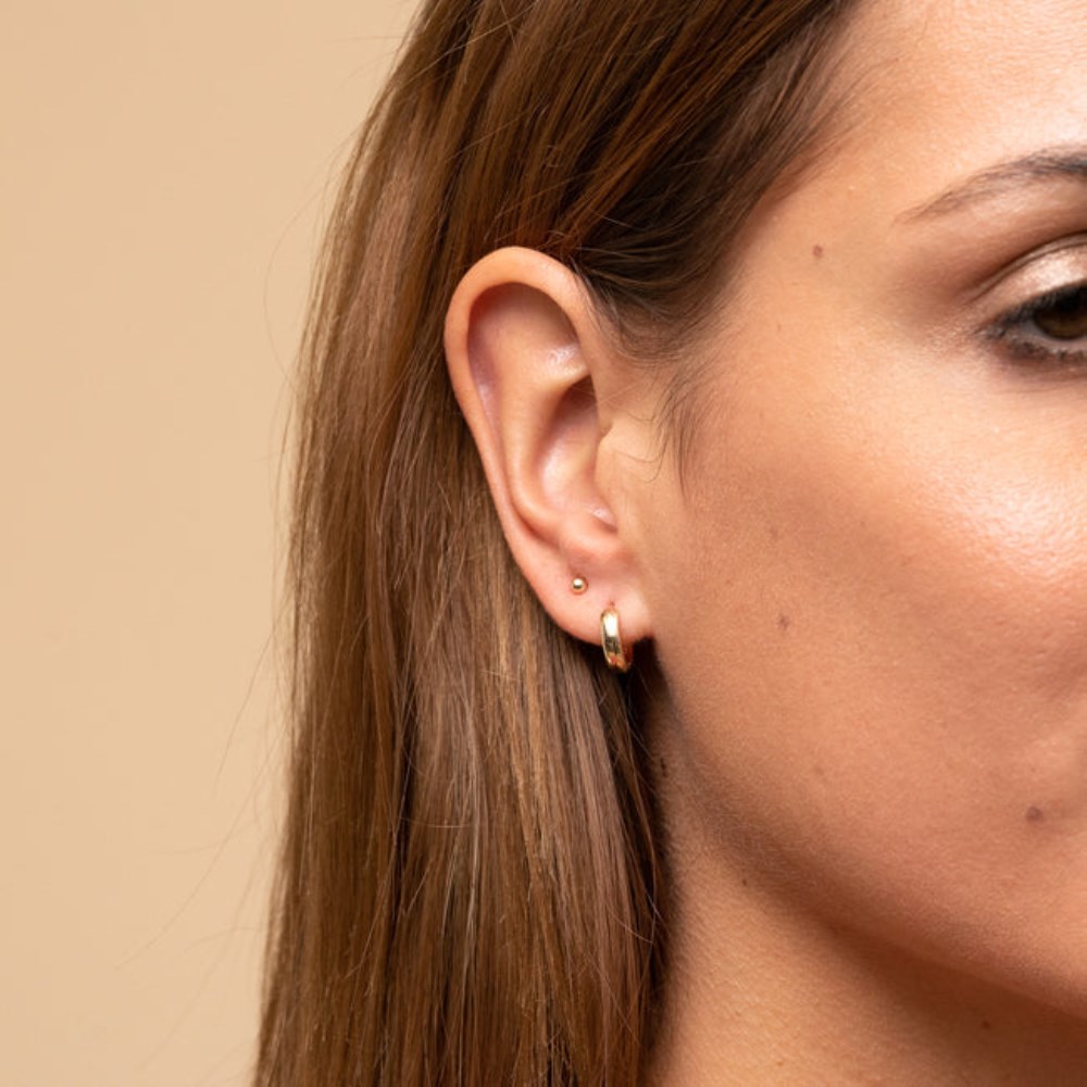 Mejuri Single Sphere Stud - 14k Yellow Gold