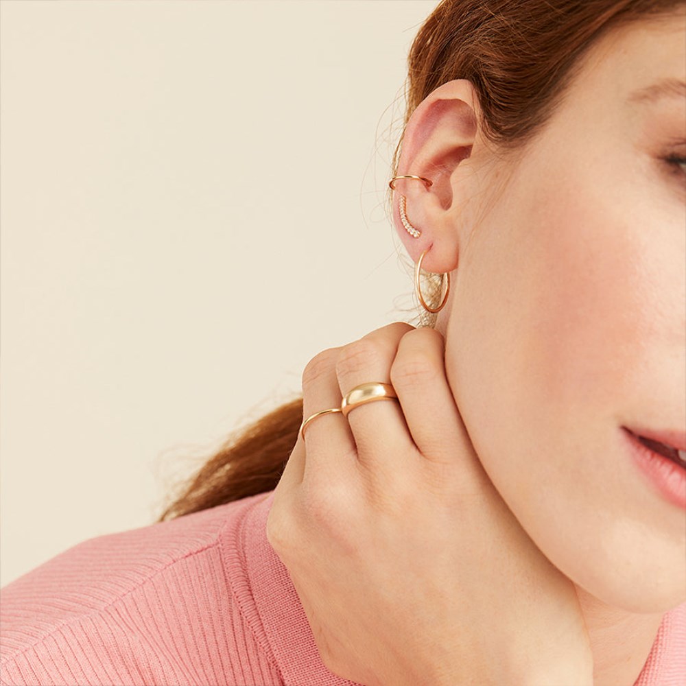 Mejuri Pavé Diamond Climbers - 14k Yellow Gold