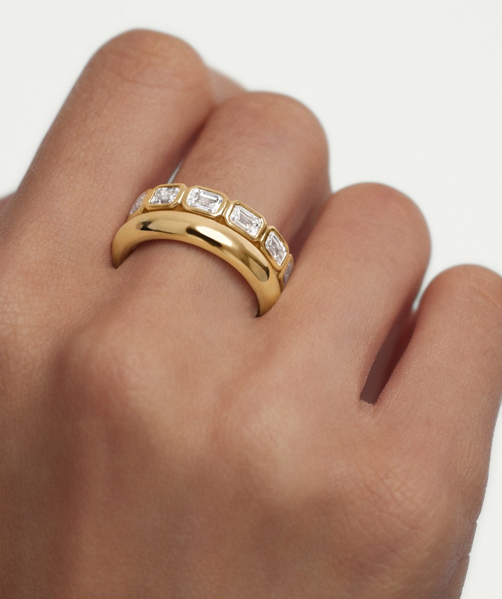 Mejuri Lab Grown Diamond Emerald Cut Bezel Eternity Band - 14k Yellow Gold