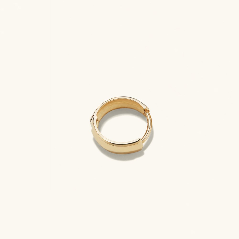 Mejuri Single Bold Huggie Hoop - 14k Yellow Gold