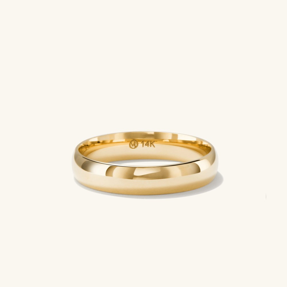 Mejuri 4mm Curve Band - 14k Yellow Gold