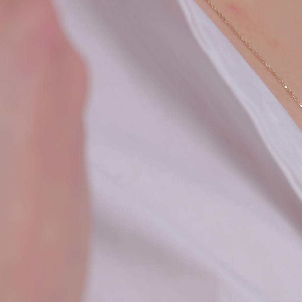 Mejuri Victory: Winged Coin Charm Pendant - 14k Yellow Gold