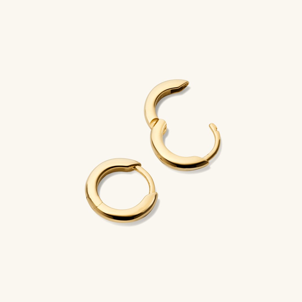 Mejuri Tube Huggie Hoops - Gold Vermeil