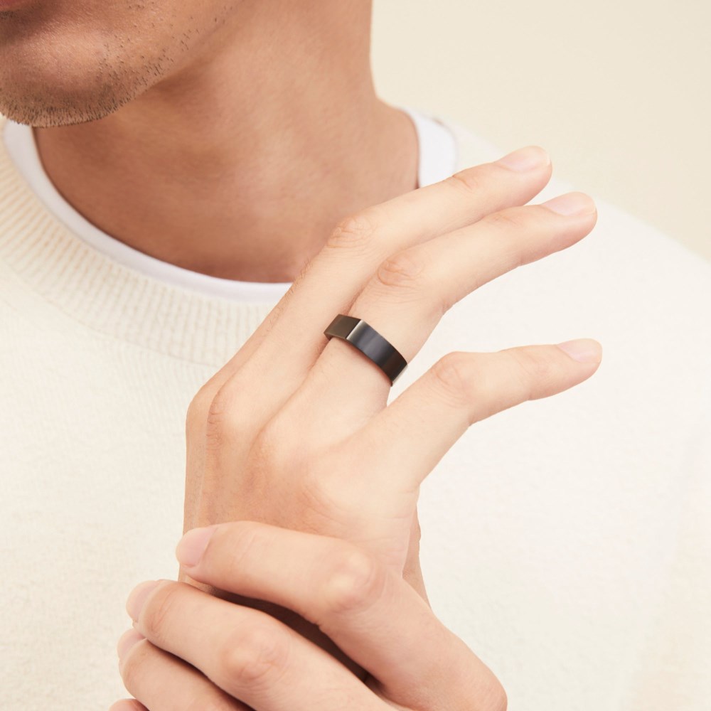 Mejuri Slim Rectangular Signet Ring - Black Titanium