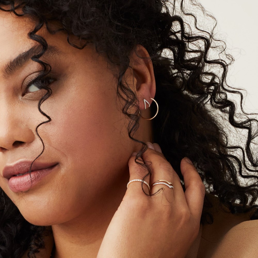 Mejuri Pavé Diamond Wishbone Ring - 14k Yellow Gold