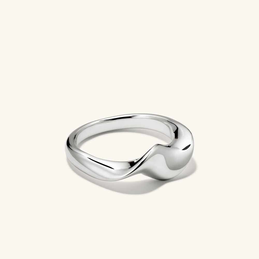 Mejuri Wave Ring - Sterling Silver