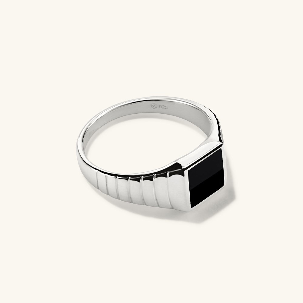 Mejuri Black Onyx Square Signet Ring - Sterling Silver