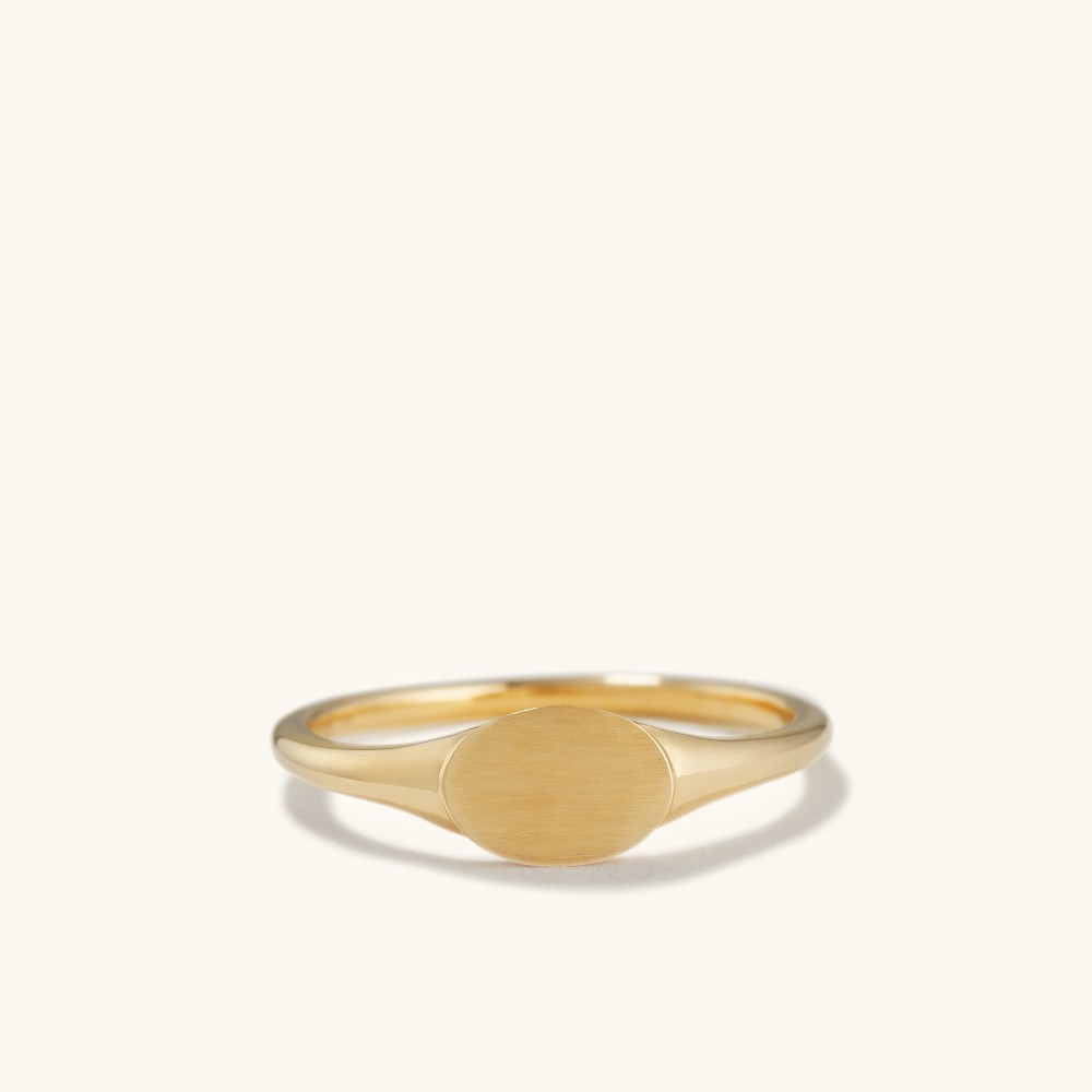 Mejuri Signet Ring - 14k Yellow Gold