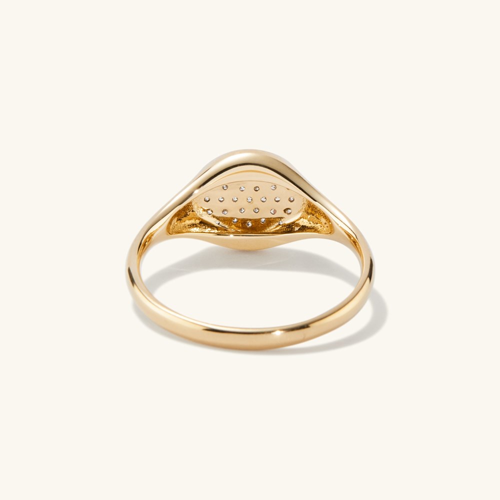 Mejuri Pavé Diamond Signet Pinky Ring - 14k Yellow Gold